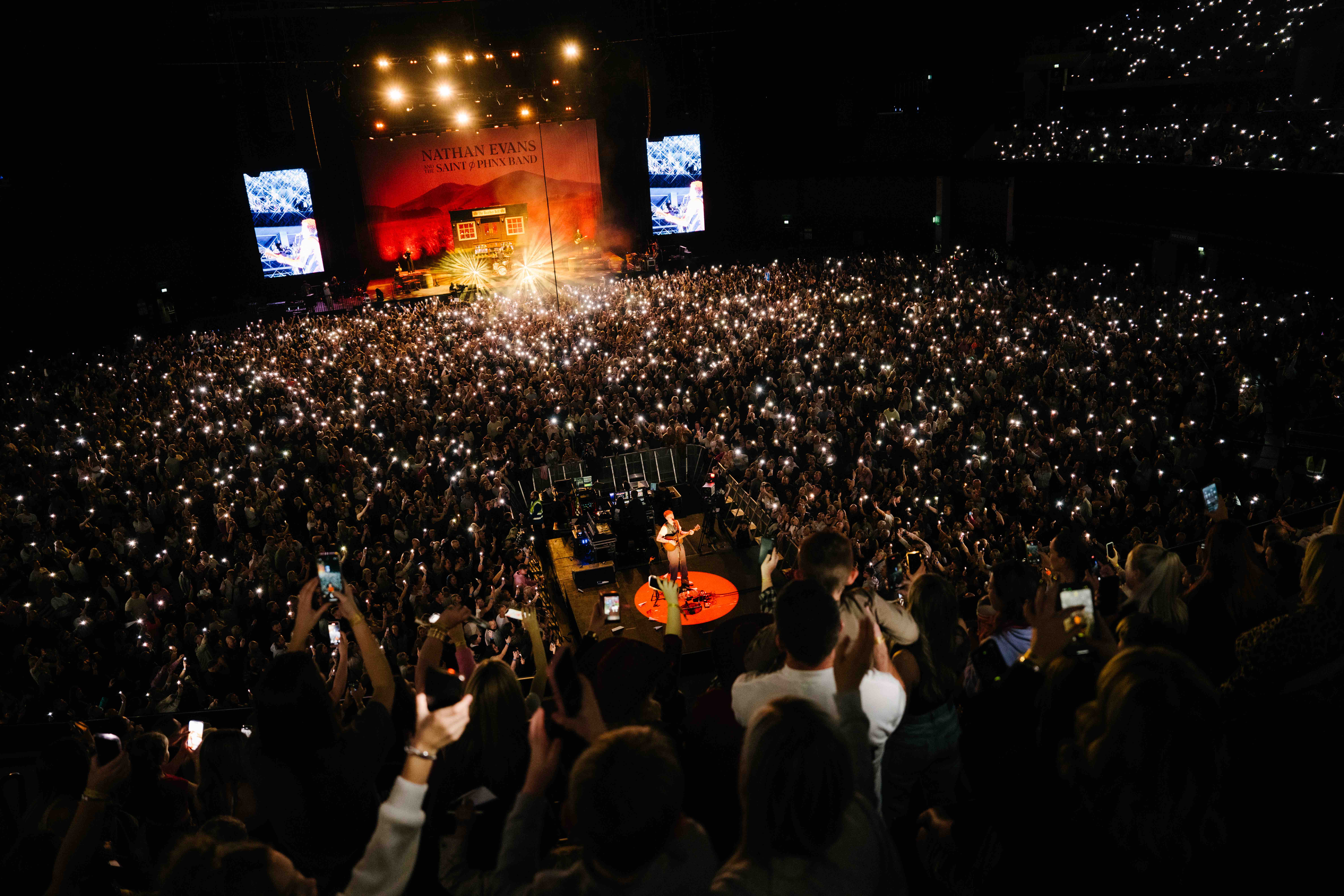 Nathan Evans & Saint Phnx Band at the Hydro 2025